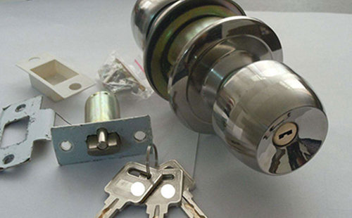 乌马河24小时上门开锁公司