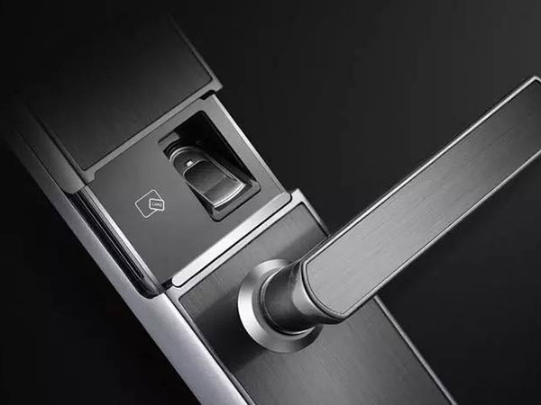 乌马河24小时上门开锁公司